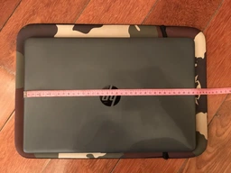 Чохол до ноутбука Trust 17.3" GXT 1244C Lido JUNGLE CAMO (23246) фото від покупців 3