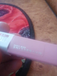 Помада для губ Maybelline New York Super Stay Matte Ink 80 Ruler 5 мл (3600531469481) фото от покупателей 15