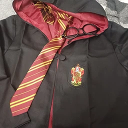 Набор Плащ накидка Гарри Поттера Гриффиндор мантия халат кослпей Harry Potter S (100053S) фото от покупателей 2