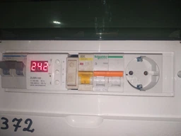 Розетка с установкой на DIN-рейку T-2P+Z schuko P ETI 002414020