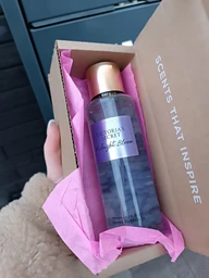 Мист спрей для тела Victoria’s Secret Midnight Bloom 250 мл фото от покупателей 2