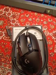 Ігрова миша Logitech G502 HERO – дротова миша з 25 600 DPI, 11 програмованими кнопками та датчиком HERO фото від покупців 7