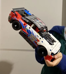 Конструктор LEGO Technic NASCAR Next Gen Шевроле Camaro ZL1 672 деталі (42153)