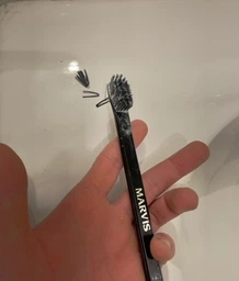 Зубна Щітка Чорна Середня Marvis Toothbrush Black Medium фото від покупців 1