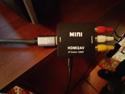 HDMI to AV RCA конвертер 1080р с питанием черный