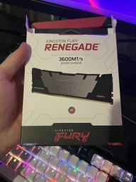 Оперативна пам'ять Kingston Fury Renegade 16Gb x 2 (32Gb Kit) DDR4, 3600 MHz Black (KF436C16RB12K2/32) фото від покупців 4