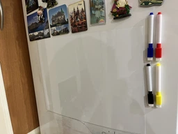 Планер магнітний на холодильник A3 дошка з 2 маркерами магнітними та 1 магнітною губкою щоденник трекер розклад уроків календар на мiсяць тиждень планінг магнітна дошка на холодильник 42*30 см Aland Way Білий 2100006 фото від покупців 8