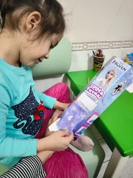 Кукла Эльза Холодное Сердце и 11 сюрпризов Disney Princess Elsa Mattel HTG25 фото от покупателей 2