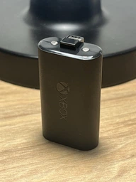 Xbox Rechargeable Battery + USB Type-C Cable for Xbox Series X and Xbox Series S (Play & Charge Kit)