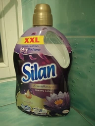 Кондиціонер для білизни Silan Ароматерапія Казковий лотос 1.45 л (9000101384895 89230) фото від покупців 1