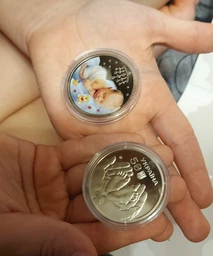 Монета НБУ Родительское счастье 5 гривен 2024 в сувенирной упаковке фото от покупателей 2