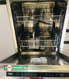 Вбудована посудомийна машина BEKO DIN34322