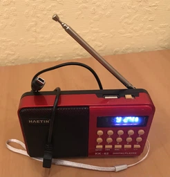 Радиоприемник цифровой с аккумулятором и ремешком Радио FM LED-дисплей MP3-плеер USB-рекордер RED фото от покупателей 2