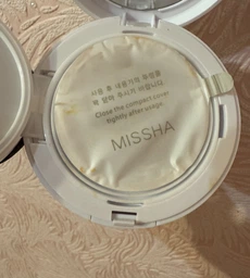 Тональний крем кушон Missha Cushion Moist Up SPF50+/PA+++ тон№21