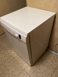 Посудомийна машина Bosch Serie 2 SMS23DW01T