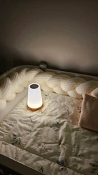 Аккумуляторний нічник з USB зарядкою LED RGB лампа в спальню Villa Volance з пультом, зміна 13 кольорів, регулювання яскравості біла + жовта