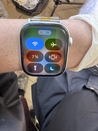 Смарт-годинник Apple Watch Series 10 GPS 42mm Jet Black Aluminium Case with Black Sport Band - S/M (MWWE3QH/A) фото від покупців 12