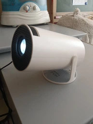 Портитивний міні смарт проектор Smart Projector Ultra HD до 130 дюймів, HDMI-сумісний, повна підтримка Android та iOS, Bluetooth 5.0, Wi-Fi, мультимедійний домашній кінотеатр 300 ANSI люмен