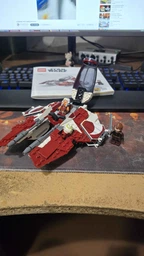 Конструктор LEGO Star Wars Джедайский перехватчик Асоки 290 деталей (75401) фото от покупателей 2