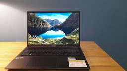 Ноутбук ASUS VivoBook 16 M1605YA-MB542 (90NB10R2-M00V70) Cool Silver / 16" IPS WUXGA / AMD Ryzen 5 7430U / RAM 16 ГБ / SSD 512 ГБ / Подсветка клавиатуры фото от покупателей 2