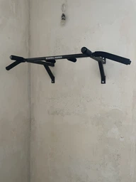 Домашний настенный турник 4 хвата PowerPullUp + Параллельный хват черный фото от покупателей 3