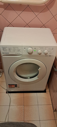 Стиральная машина узкая Indesit OMTWSC 51052 W UA фото от покупателей 9