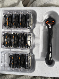 Станок для гоління чоловічий (Бритва) Gillette Fusion5 з 2 змінними картриджами (7702018866946)