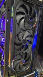 Видеокарта GIGABYTE Nvidia GeForce RTX 5080 AORUS MASTER 16Gb (GV-N5080AORUS M-16GD) фото от покупателей 10
