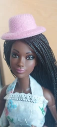 Кукла Барби коллекционная Темнокожая с афрокосичками Barbie Signature Looks Modern Y2K Fashion, Long Black Hair with Braids #21 (HRM13) фото от покупателей 2