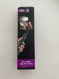 Беспроводная селфипалка Selfie Stick QS2s.2 портативный штатив трипод с подсветкой с пультом дистанционного управления для телефона Android IPhone черная с Bluetooth фото от покупателей 4