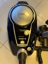 Пылесос без мешка Bosch ProSilence Серия 8 BGS7RCL
