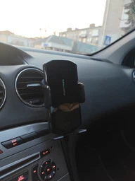 Держатель для телефона в автомобиль с беспроводной зарядкой крепление смартфона в машину автодержатель в воздуховод подставка зарядная станция холдер крепеж на дефлектор фото от покупателей 18
