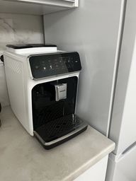 Кавомашина PHILIPS Series 3200 EP3243/50 фото від покупців 10