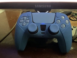 Захисний силіконовий чохол Dobe TP5-0559 Dark Green для геймпаду Sony DualSense (PS5) + накладки на стіки фото від покупців 6