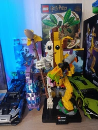 Конструктор LEGO Peely Bone 1414 деталей (77072) фото от покупателей 1