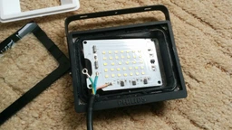 Прожектор светодиодній Philips BVP156 LED24/NW 220-240 30W WB (911401828981) фото от покупателей 7