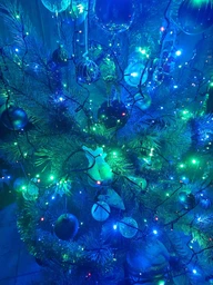 Светодиодная гирлянда штора 3х0,9 м снежинка звезда на 145 LED лампочек 10 фигурок Желтый