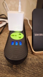 Мережевий фільтр Voltronic 2 розетки EU + 2 розетки Universal + 3 USB, 1.5 м, переріз 3х0.75 мм, 2500 В Чорний (F01U-Black)