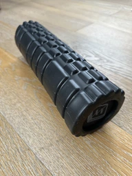 Массажный ролик (валик) Solid Grid Roller Mini 30 см фиолетовый (роллер, цилиндр для МФР и йоги, массажер для спины, ног, рук, шеи) WS-EF30-V фото от покупателей 7