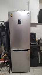 Двухкамерный холодильник Samsung RB33J3200SA/UA фото от покупателей 10