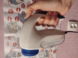 Машинка для видалення катишків Lint Remover від мережі (біла) фото від покупців 19