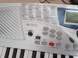 Синтезатор Medeli MC-37A фото от покупателей 3