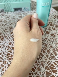 Аква-флюид L’Oreal Paris Skin Expert Гений Увлажнения для сухой и чувствительной кожи с Алоэ 70 мл (3600523464548) фото от покупателей 5