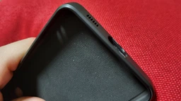 Чехол XON PhoneCase для Samsung S21 FE (PCSDSS21000B 9885) Черный фото от покупателей 4