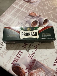Освежающий и тонизирующий крем для бритья Proraso с экстрактом эвкалипта и ментолом 150 мл (8004395001118) фото от покупателей 1