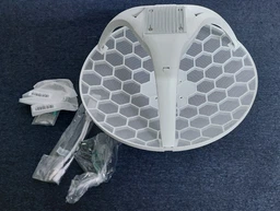 Точка доступу Mikrotik LHGG LTE6 kit (LHGGR&FG621-EA) фото від покупців 1