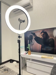 Набор блогера UFT кольцевая LED-лампа 30 см + штатив 2 м + держатель для телефона + шарнир (UFTTLL04) фото от покупателей 2