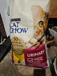 Сухой корм для взрослых кошек Purina Cat Chow Urinary для поддержания здоровья мочевыводящей системы, с курицей 1.5 кг (5997204514387) фото от покупателей 1