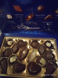 Цукерки Millennium Elegance Classic Асорті молочні 143 г (4820075507800)