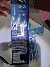 Насадки для електричної зубної щітки Oral-B Pro Sensitive Clean 8 шт фото від покупців 7